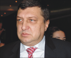 Şeful AVAS, la DNA pentru o afacere "neagră" în Alba Şeful AVAS, la DNA pentru o afacere "neagră" în Alba